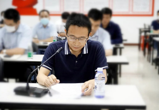 珠海AG真人党支部组织开展学习贯彻贵州省第十三次党代会精神研讨会